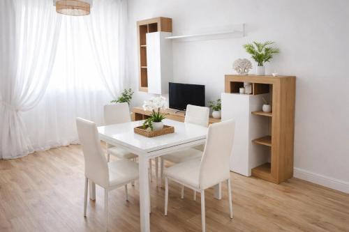 Cisterna di Latina Apartment | La Casa di Ary
