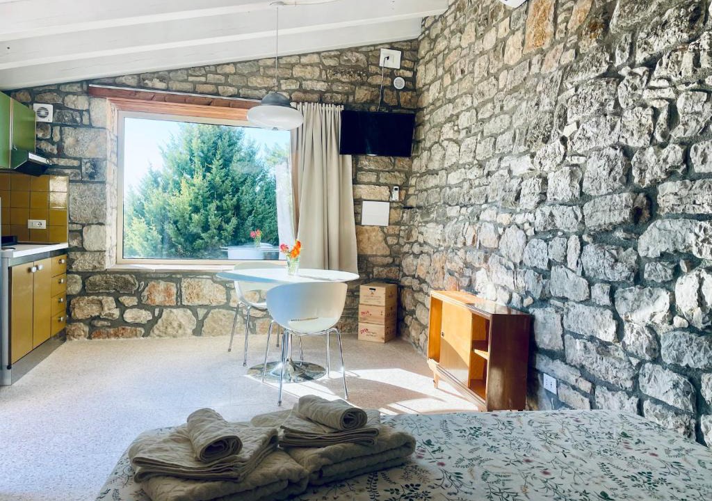 Cammarata Ski Chalet | LA CASETTA SULLE NUVOLE PETRA