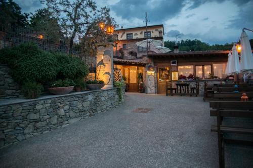 San Firenze-fonte di Sala House | La Locanda di Giulia