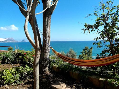 Torre Colonna-sperone Apartment | La Pergola sul mare