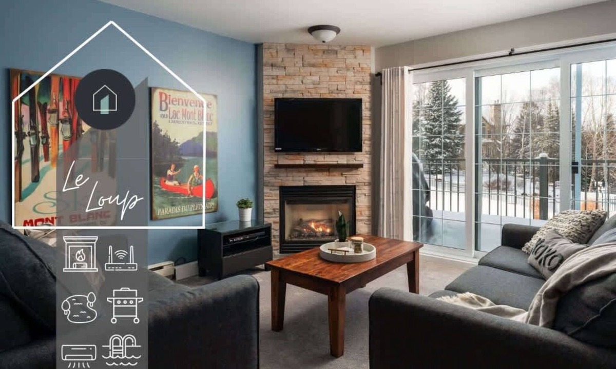 Saint-Faustin-Lac-Carre Condo | Le Loup - Pool, lake, mountain bike and hiking