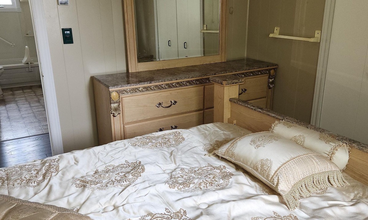 Shippagan Apartment | Logement Centre-ville