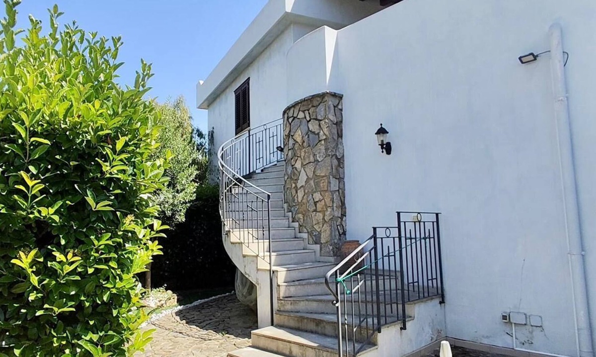 Campofelice di Roccella House | Lots of comforts near the sea, Cefalù, with the possibility of using the pool