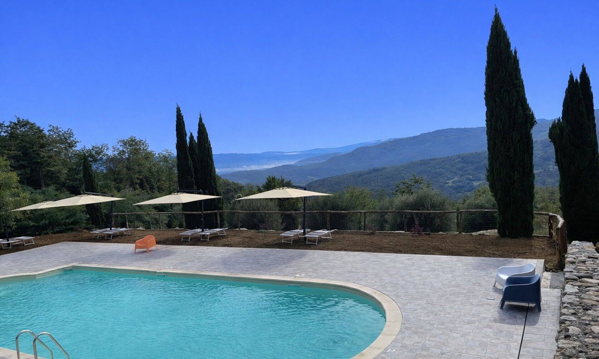 Barberino di Mugello House | Lovely apartment for 2 guests with pool, WIFI, A/C