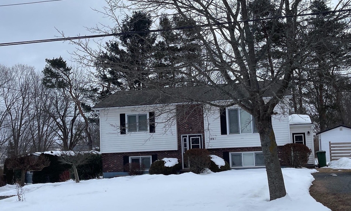 Port Williams House | Lower Unit 1067 Rawding