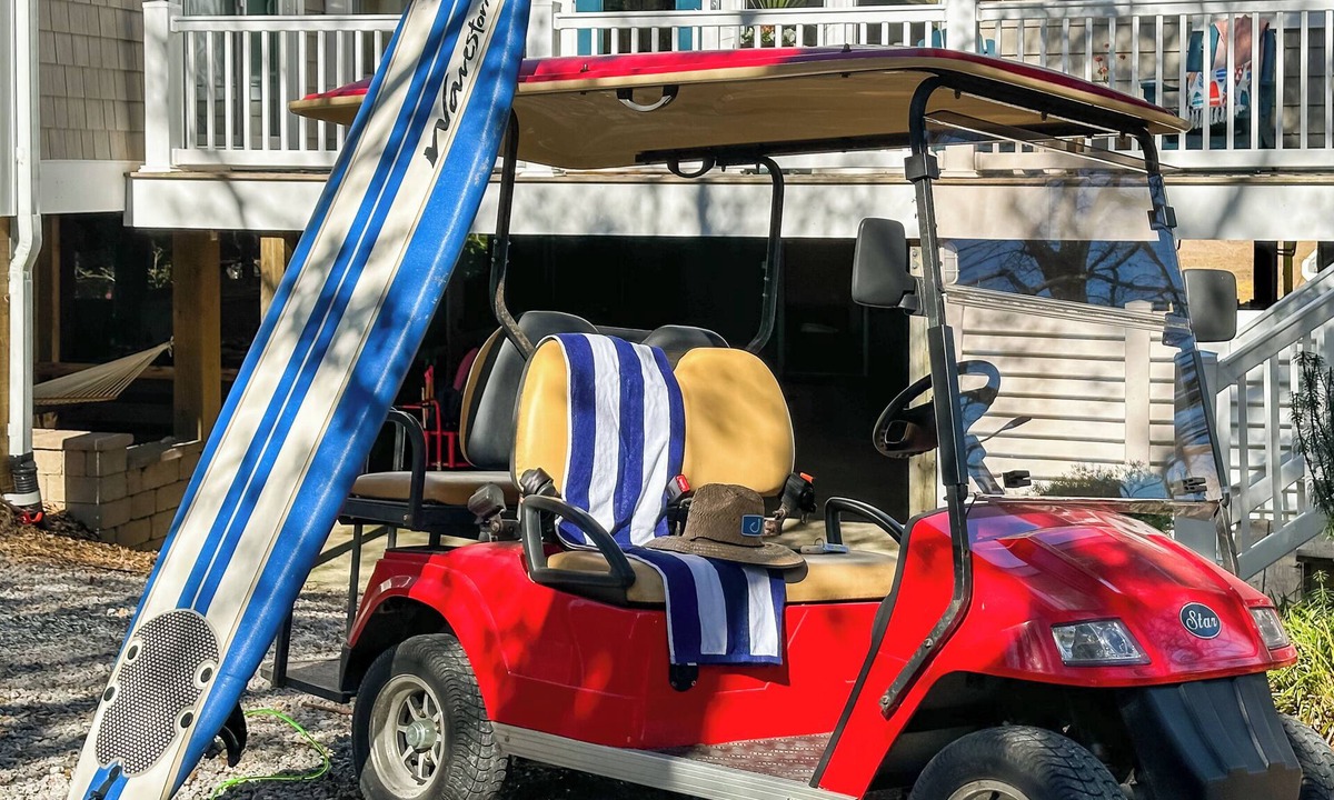 Emerald Isle House | LUXE Oceanside Oasis | Pool~Golf Cart~Bikes~Spa