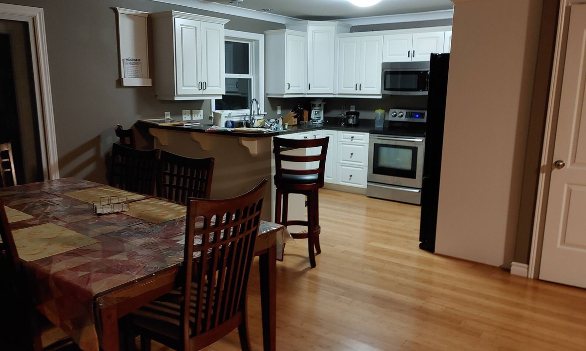 Fall River House | Luxurious 2 bedrooms with Bathroom