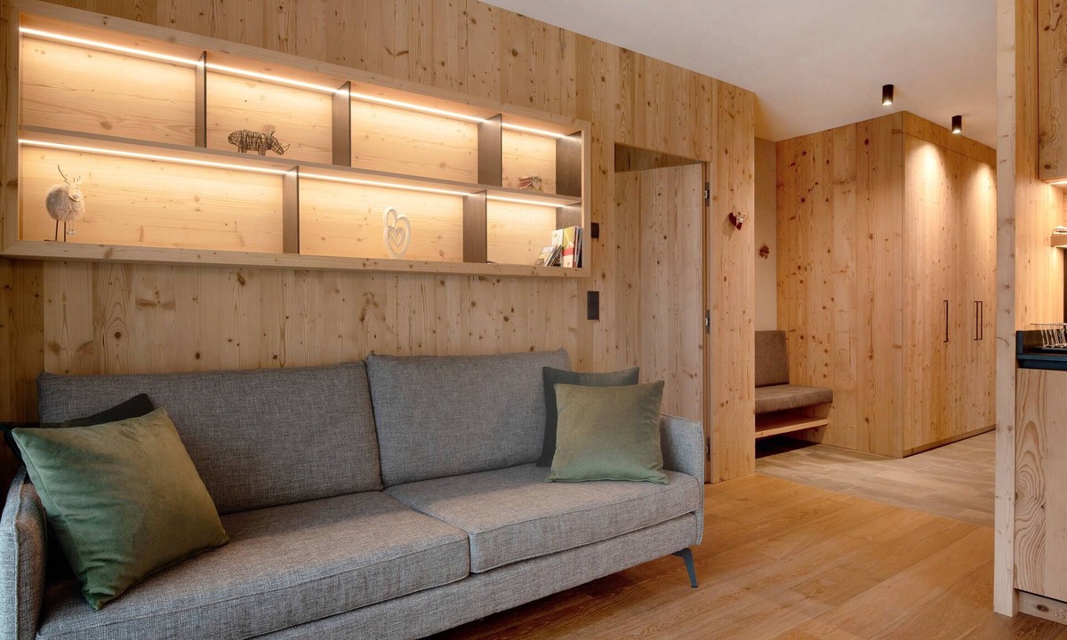 Fie allo Sciliar Apartment | Luxurious Apartment "Silvy am Schlern" with Mountain View, Balcony & Wi-Fi