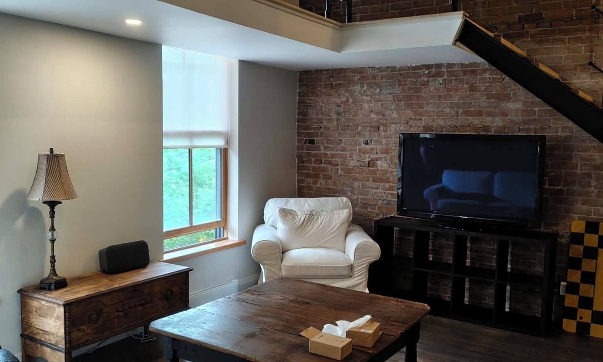 Almonte Condo | Luxury Industrial/Brick Loft in Downtown Almonte