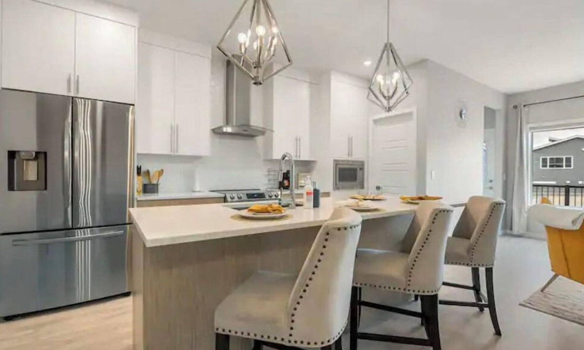 Calgary House | Luxury Modern Home - Livingstone