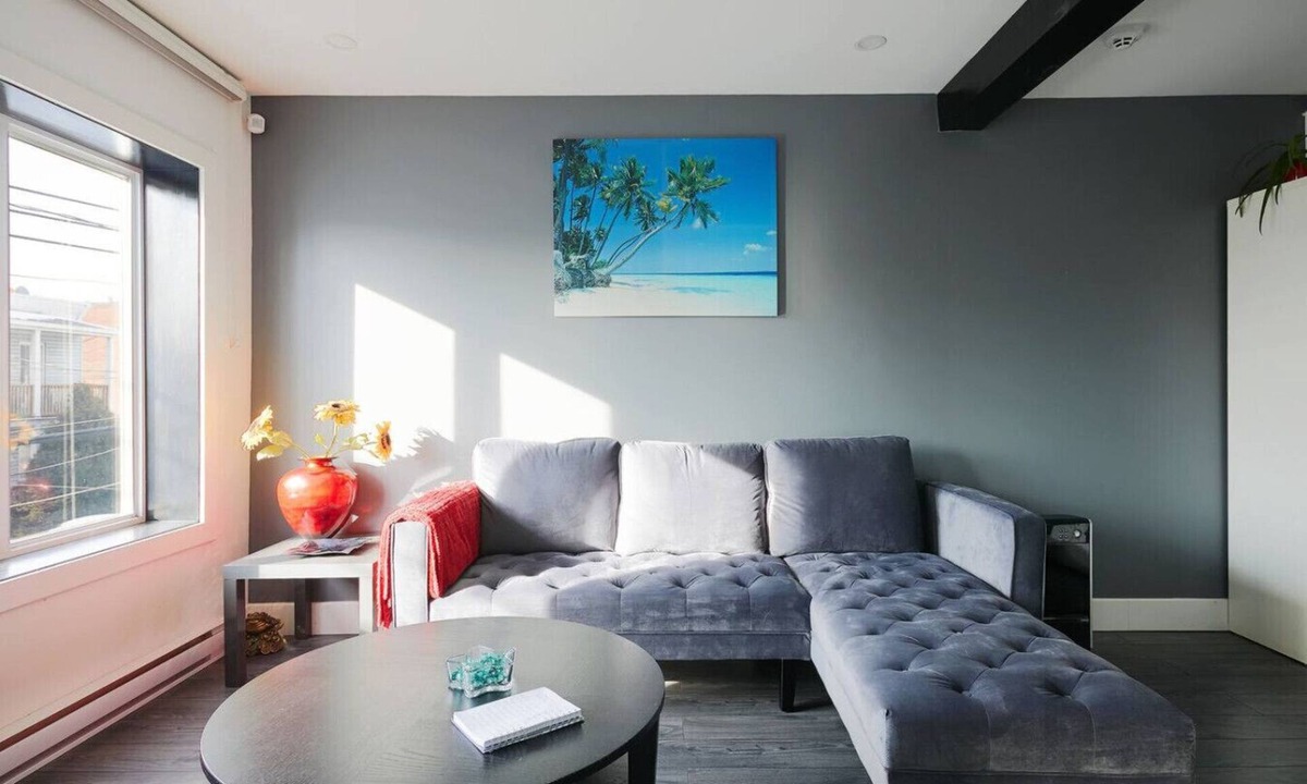Montreal Condo | Maison Windsor| Cozy Modern 2BR Condo| Open-Concept + Patio Deck