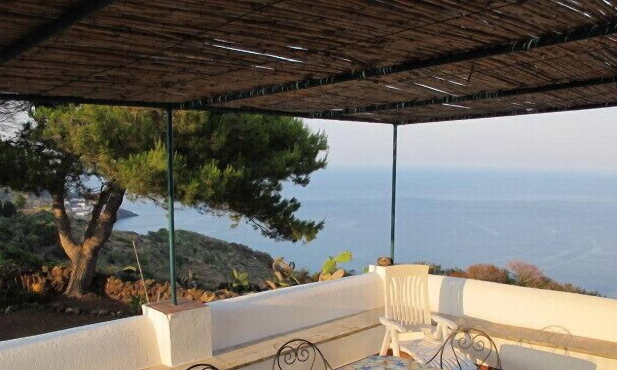 Ustica House | Mansion - Ustica