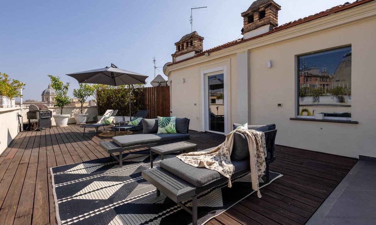 Repubblica Apartment | Maria Luxury Apartment with City View Terrace