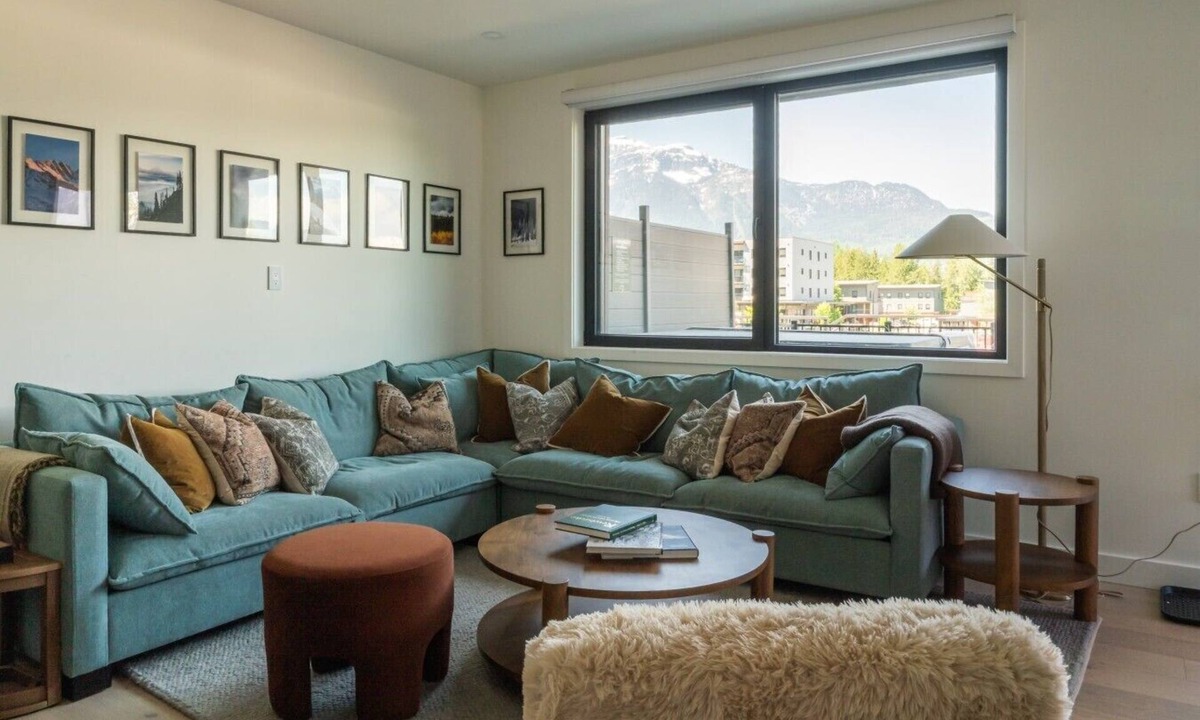 Revelstoke Condo | Max Send in Mackenzie Village