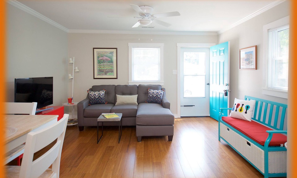 Duke Park House | Medical & Work Stay · Quiet · Fenced Pet · Friendly