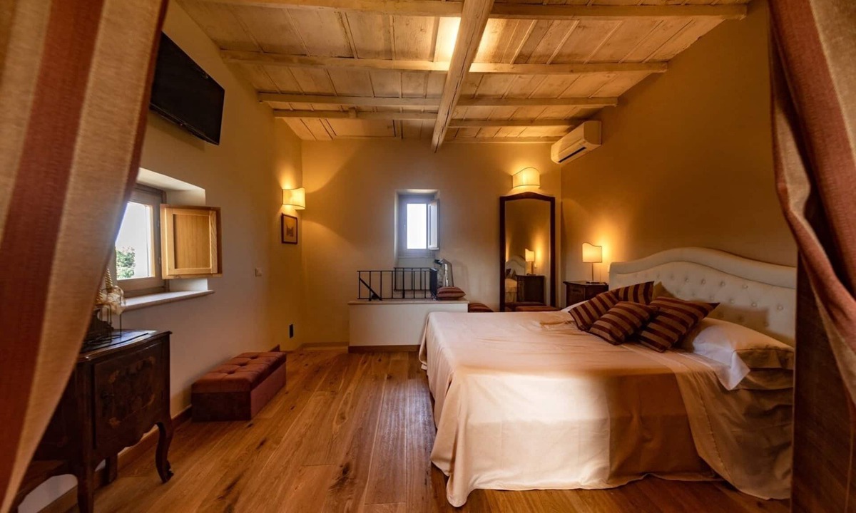 Civita Castellana Apartment | Medieval tower "The Castellaccio"