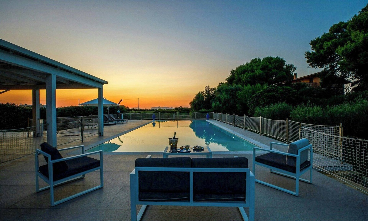 San Leonardo House | Mediterranean villa close to the sea with view