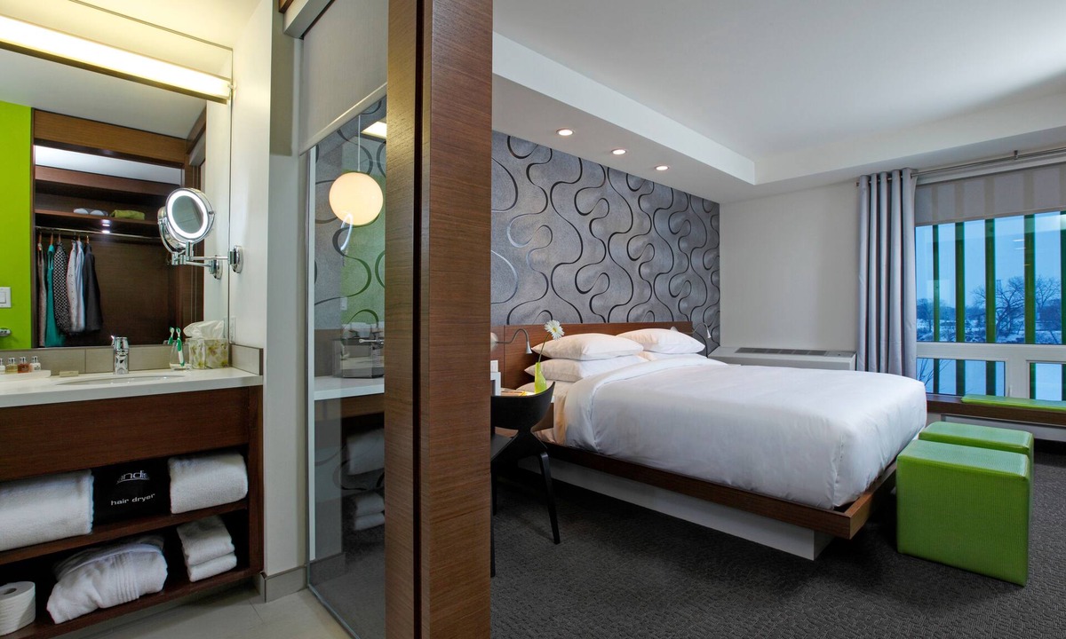 Exchange District Hotel | Mere Hotel