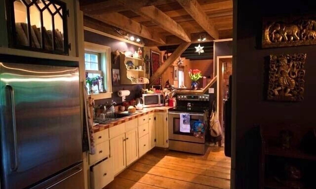 Annapolis Royal Cottage | Michaelmas Cottage 1769 - Family/Pet Vacation - Rural Annapolis Royal