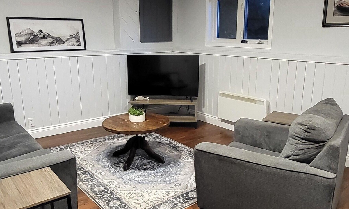 Gloucester County House | Middle River/Bathurst cozy home