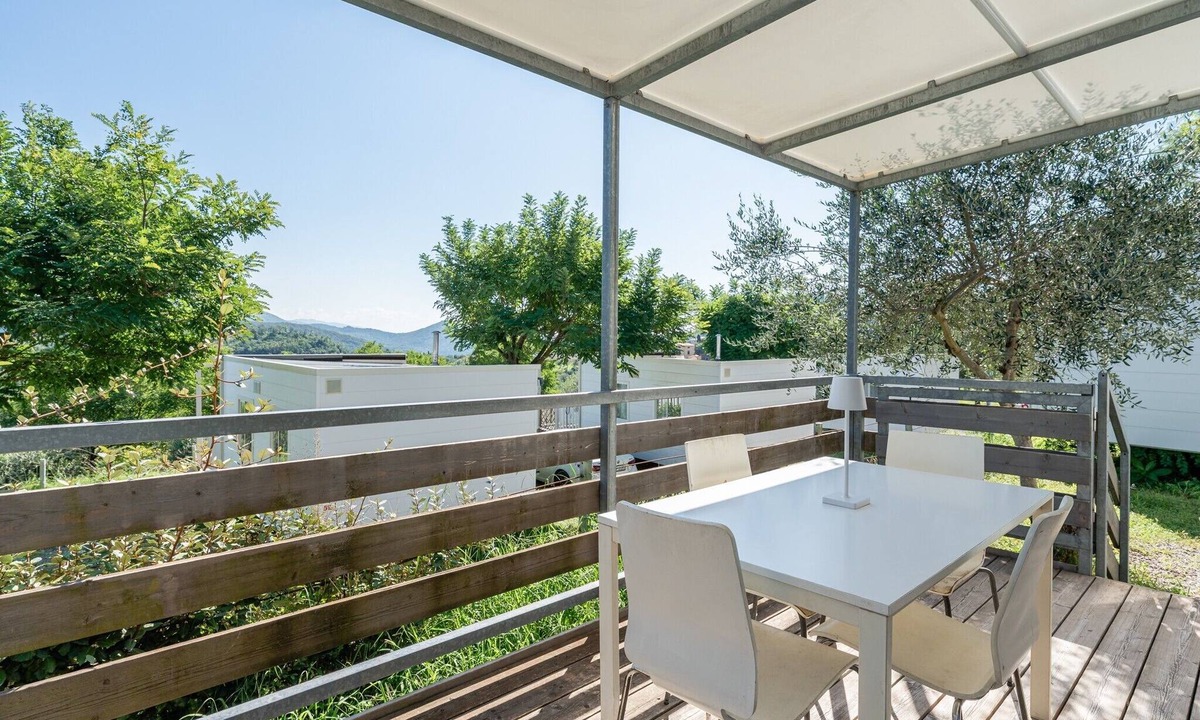 Margine Coperta-Traversagna House | Mobile Home 'Camping Belsito Venere 508' with Shared Pool, Wi-Fi & Air Conditioning