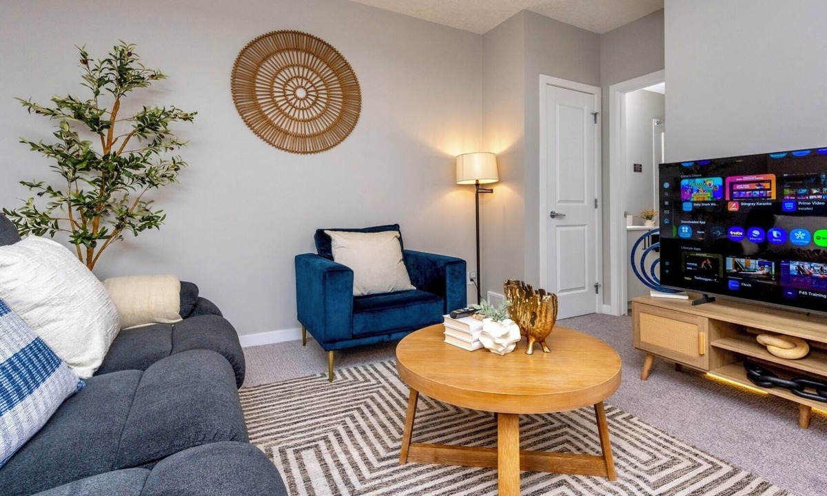 Silverado Apartment | Modern 2BR Suite | Private Entry, Parking, Near Trails & Transit