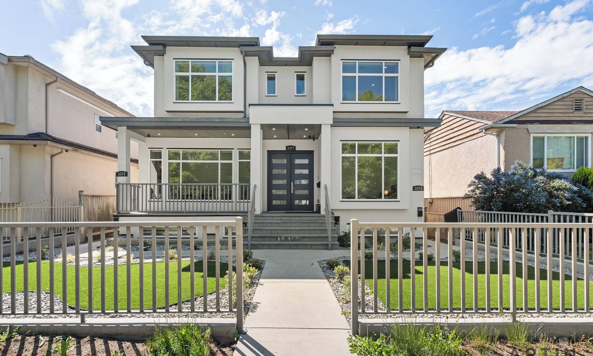 East Side House | Modern 6BR Home - Ideal for Quiet Family Holidays