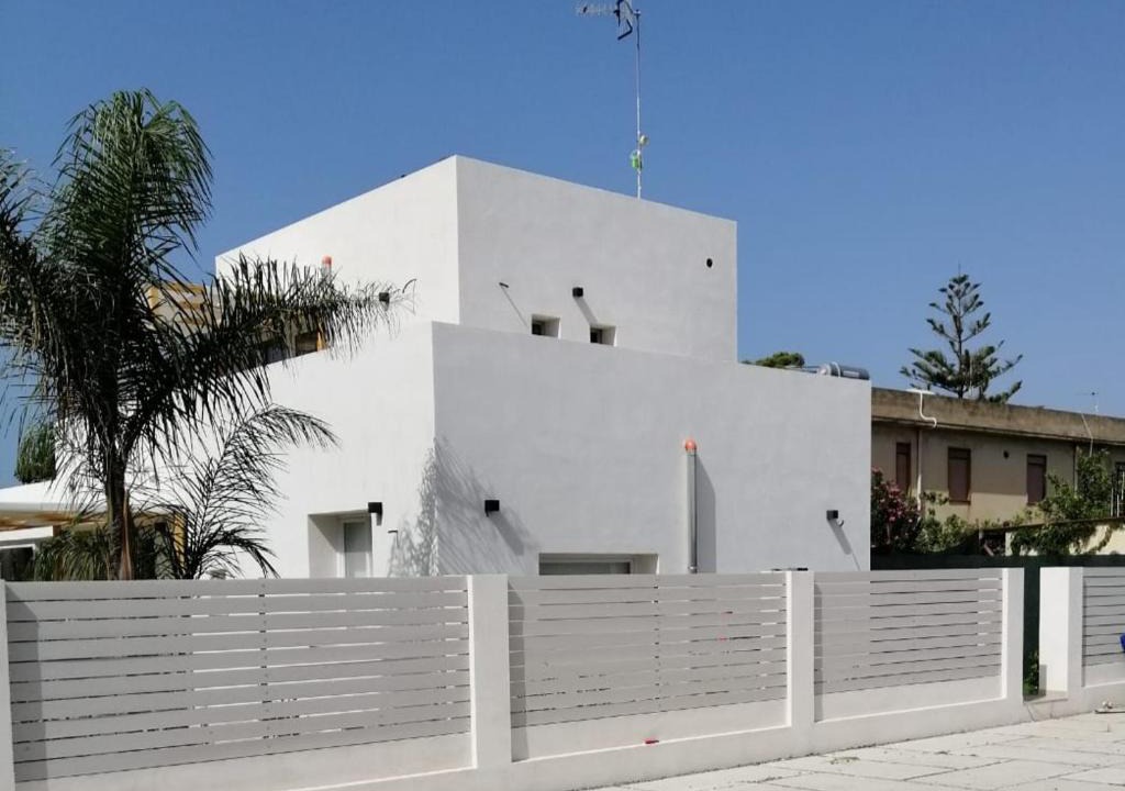 Contrada Fiori Sud Apartment | Monolocale Azhàr Beach, Lido Fiori