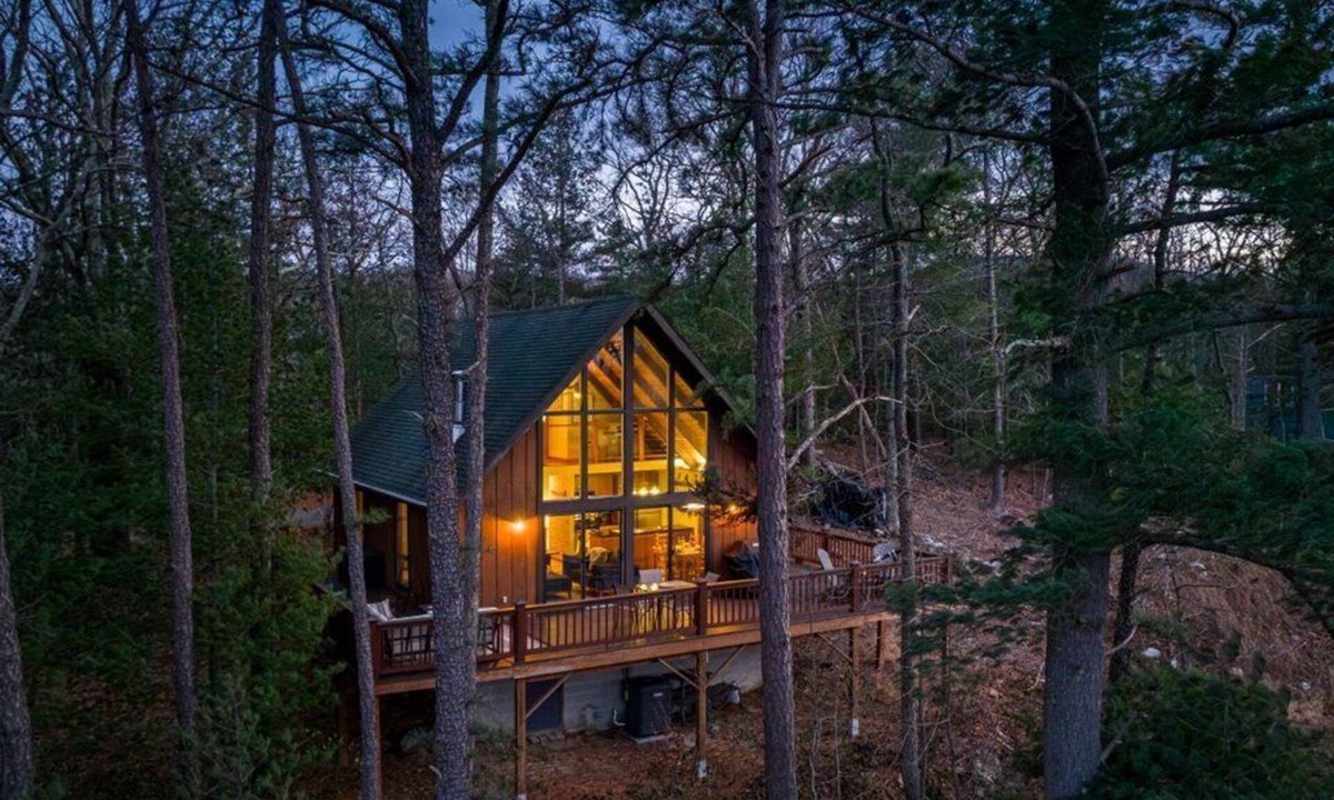 Lost River Cabin | Moon View A-Frame - Wood Sauna, Mountain Views, Fire Pit, Wood Stove, Stargazing