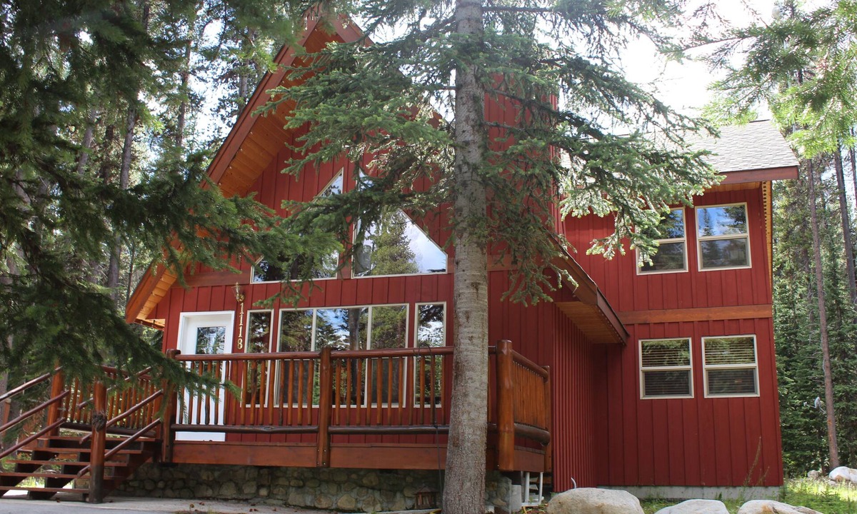 Apex Mountain House | Murphy's Cabin Retreat @ Apex Penticton