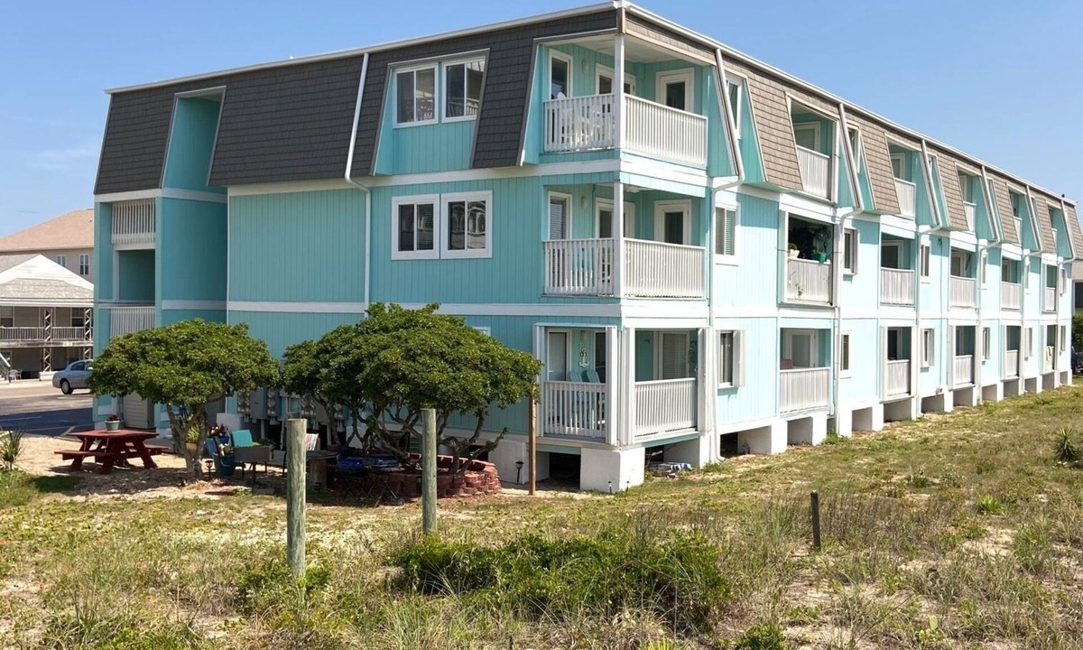 North Carolina Coast Condo | Oceanfront 2BR/2Bath Condo in Carolina Beach NC