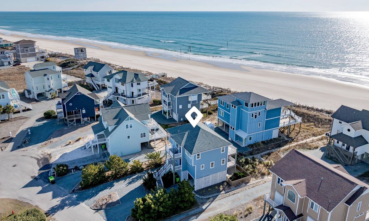 Village of Stump Sound House | Oceanfront home w/Backyard Beach Access!