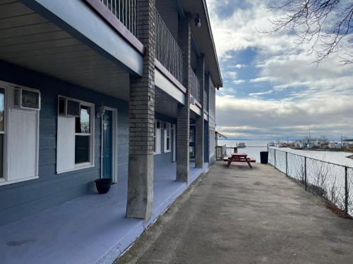 Blind River Hotel | Old Mill Motel