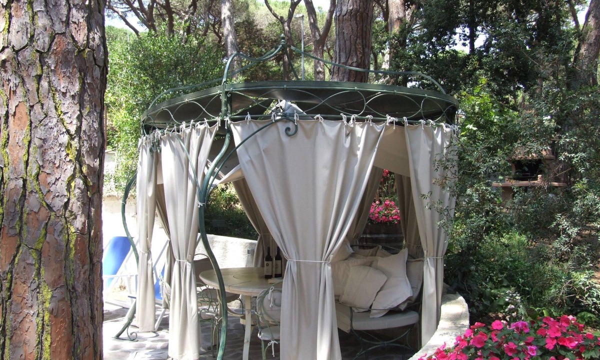Marina di Castagneto Carducci Apartment | Orchidea von Holiday World by Interhome