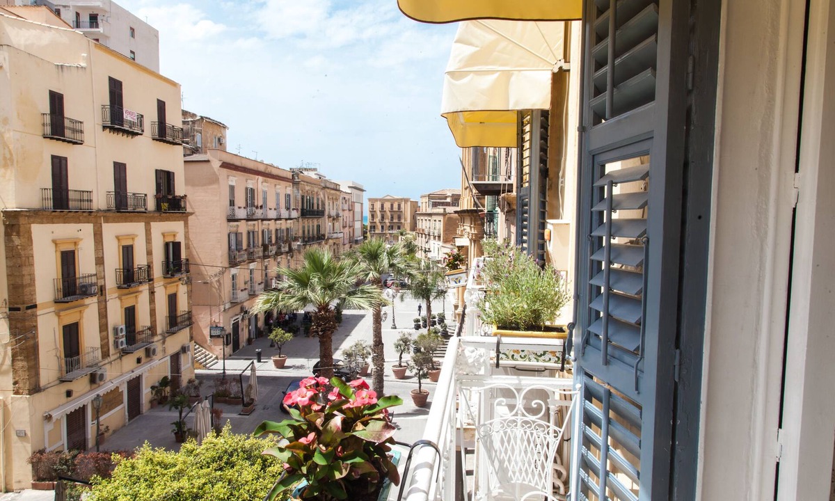 Porto Empedocle Bed & Breakfast | Palazzo Melluso LUXURY SUITE