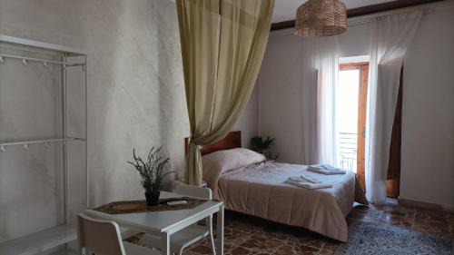 Grotte Bed & Breakfast | Palazzo montagna
