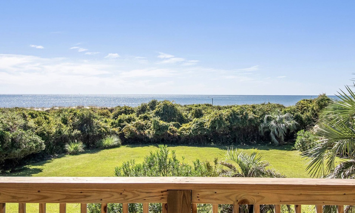 Caswell Beach Condo | Panoramic Oceanview, Expansive Deck, 2 Pools, Golf! Newly remodeled!