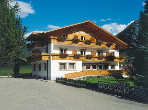 San Giovanni House | Pension Tannenhof