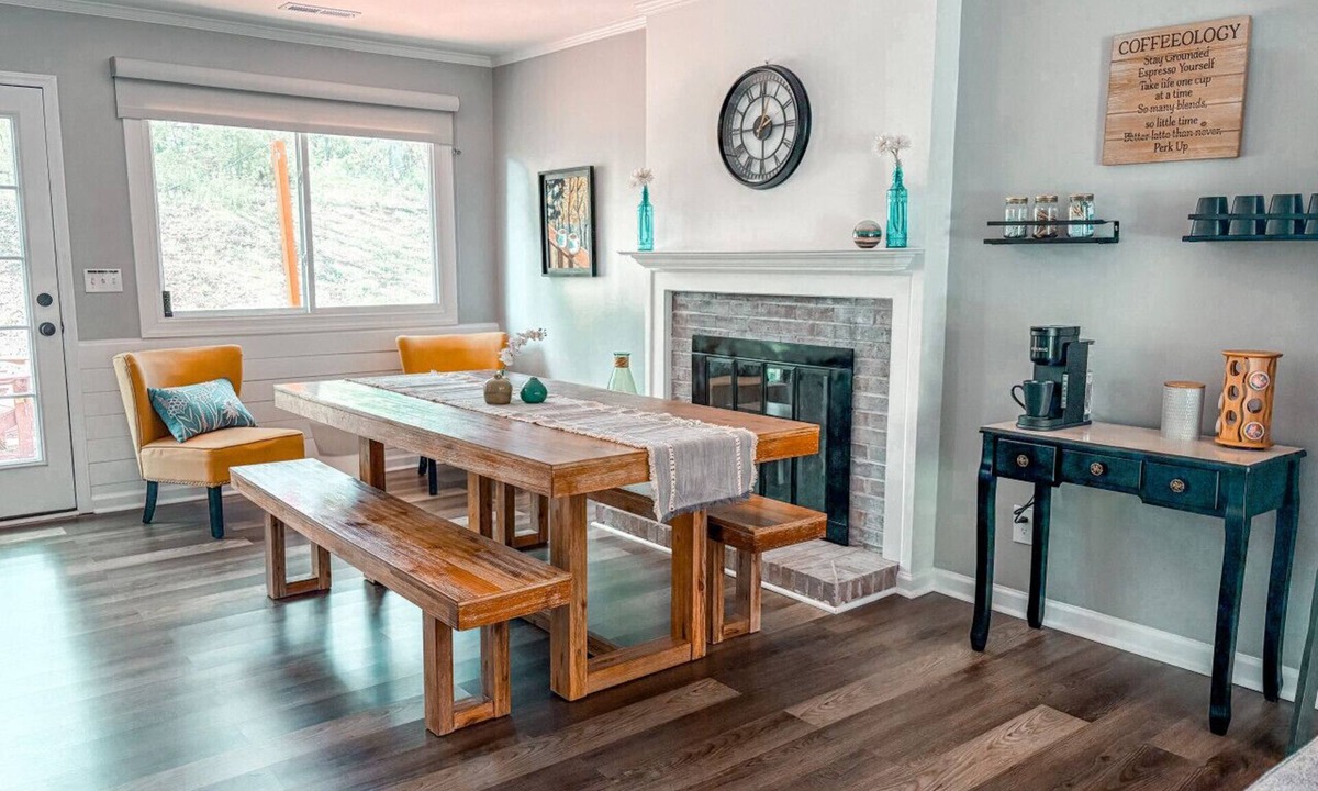 Greensboro House | Pet-Friendly 1-Level Retreat: 40% Off Monthly Stays!