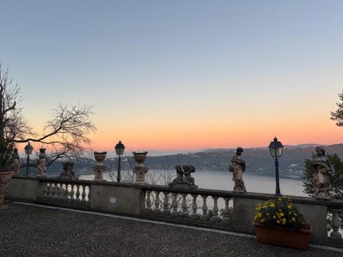 Castel Gandolfo Apartment | Pio XI Garden & Lake View Apartment