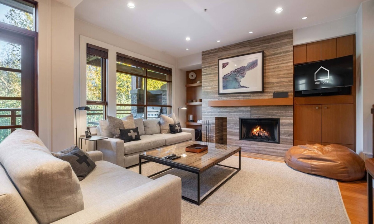 Whistler Condo | Private Hot Tub | AC | Woodburning fireplace
