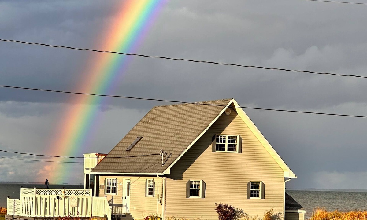 Botsford Cottage | Private oceanfront cottage, amazing beach, sunsets and view-only minutes to PEI!