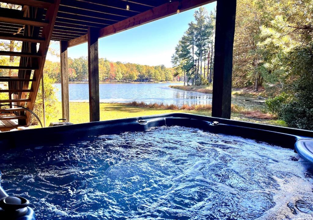 Dewitt House | Private Waterfront Cabin with Dock