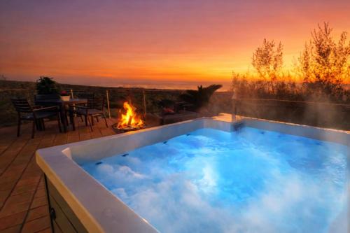 Ragalna Apartment | Rahal Etna Luxury- Infinity Pool & Private jacuzzi