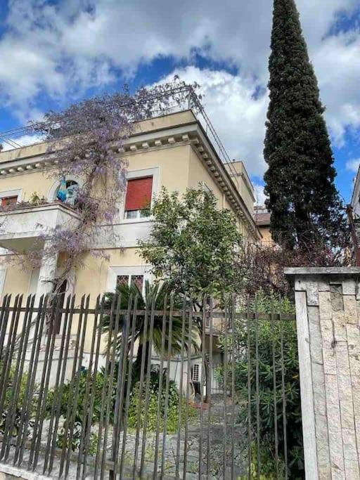 Prenestino-Centocelle Apartment | Residenza Castani - Roma