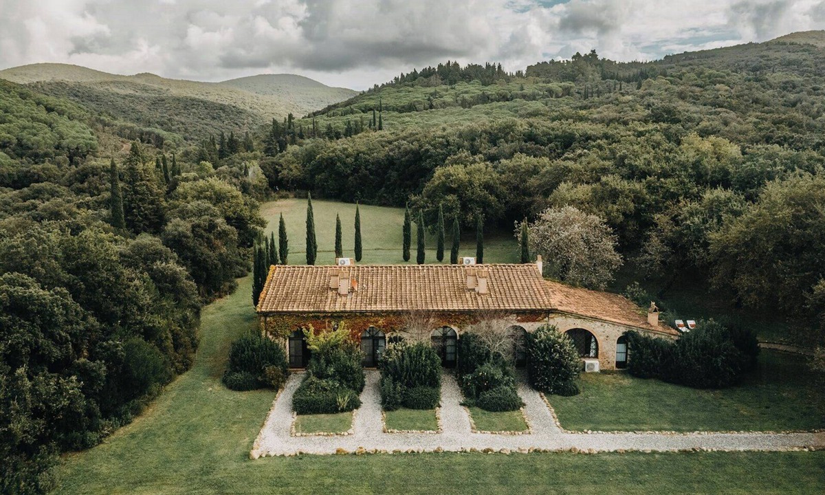 Bibbona Apartment | Romantic retreat in the woods of Magona