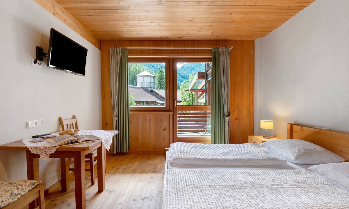Rio Bianco Apartment | Room 'Naturidyll Mitterbach 3' with Mountain View, Shared Garden and Wi-Fi