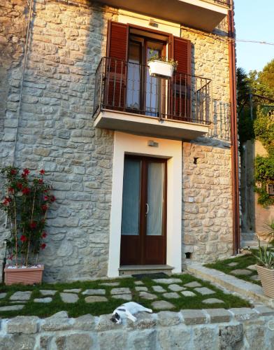 Novara di Sicilia Apartment | SALVATESTA - dimora dell'albergo diffuso L'Aria da Rocca