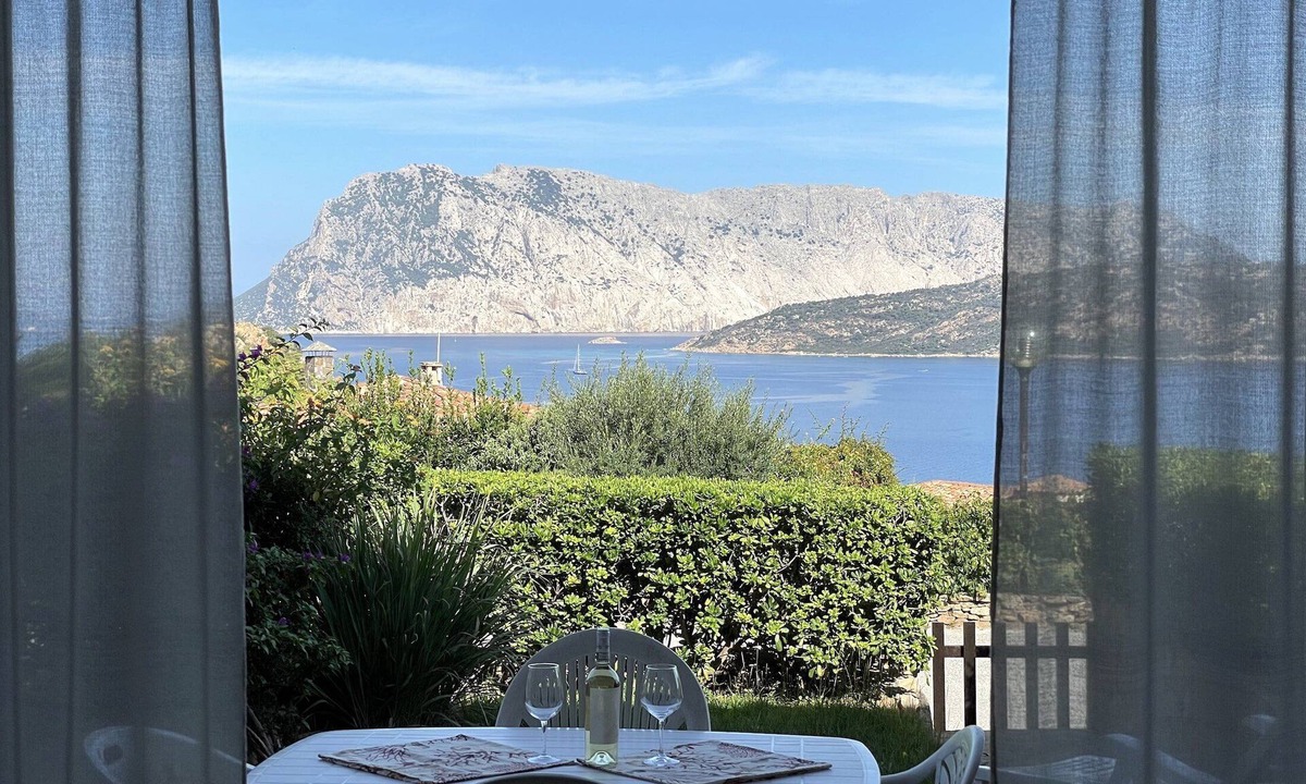 Capo Coda Cavallo House | SAN TEODORO PUNTA EST GIARDINO E VISTA MARE