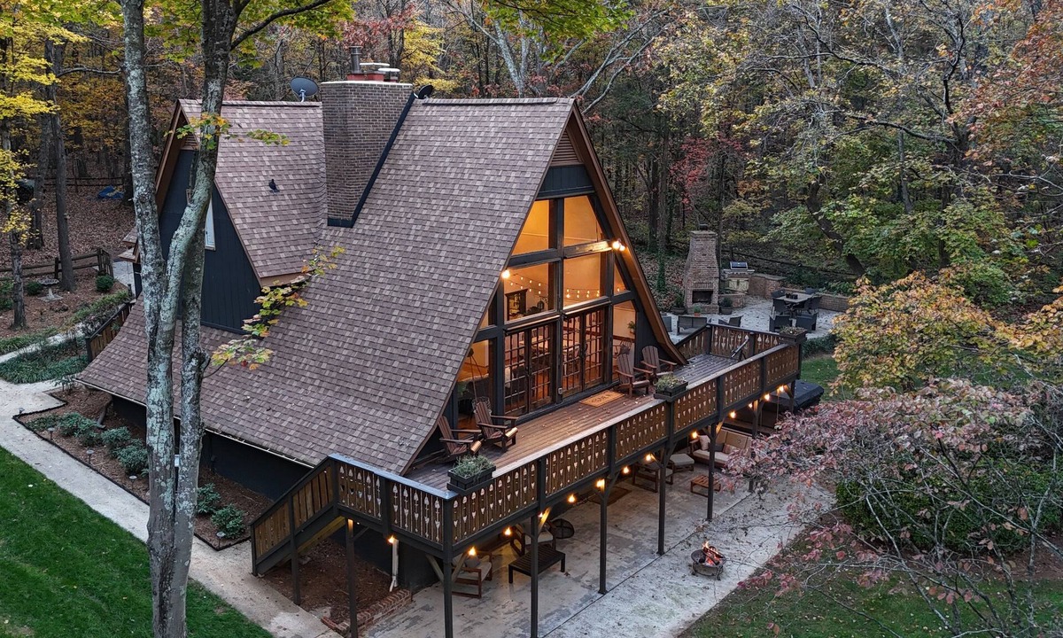 Mineral Springs Ski Chalet | Secluded A-frame near Waxhaw